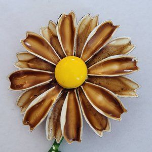 Vintage 60s 70s Brown Yellow flower daisy pin booch